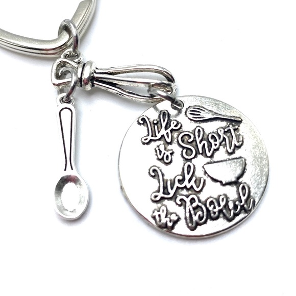 Life Is Short Lick The Bowl Keychain Baker Gift - Picture 3 of 5